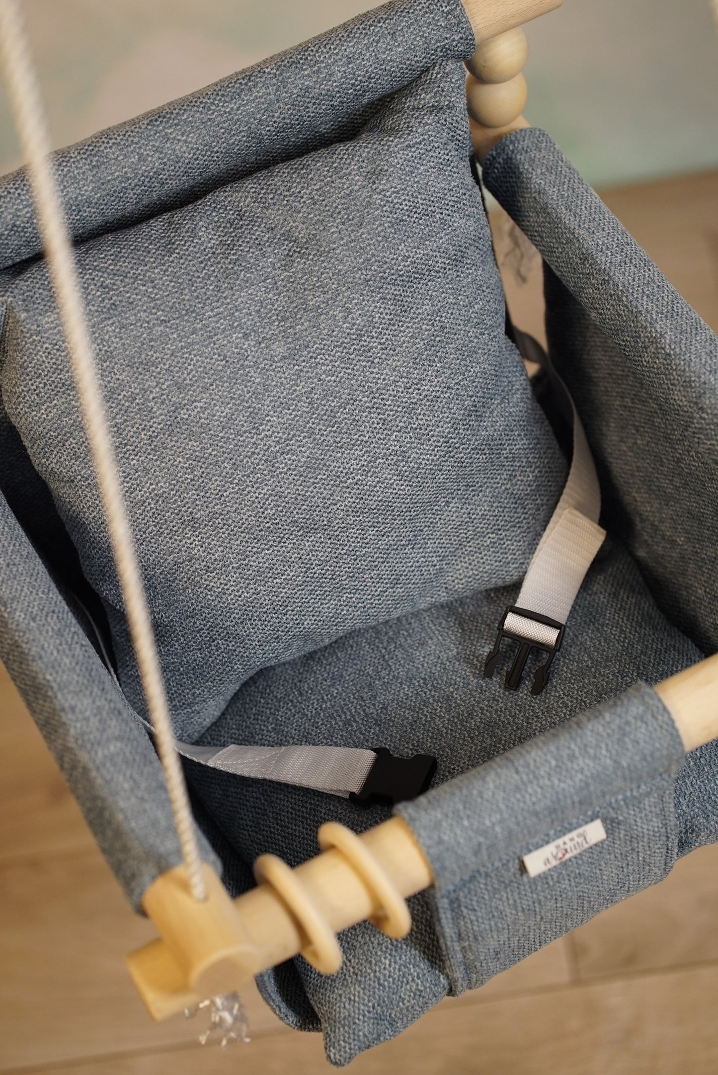 Baby swing
