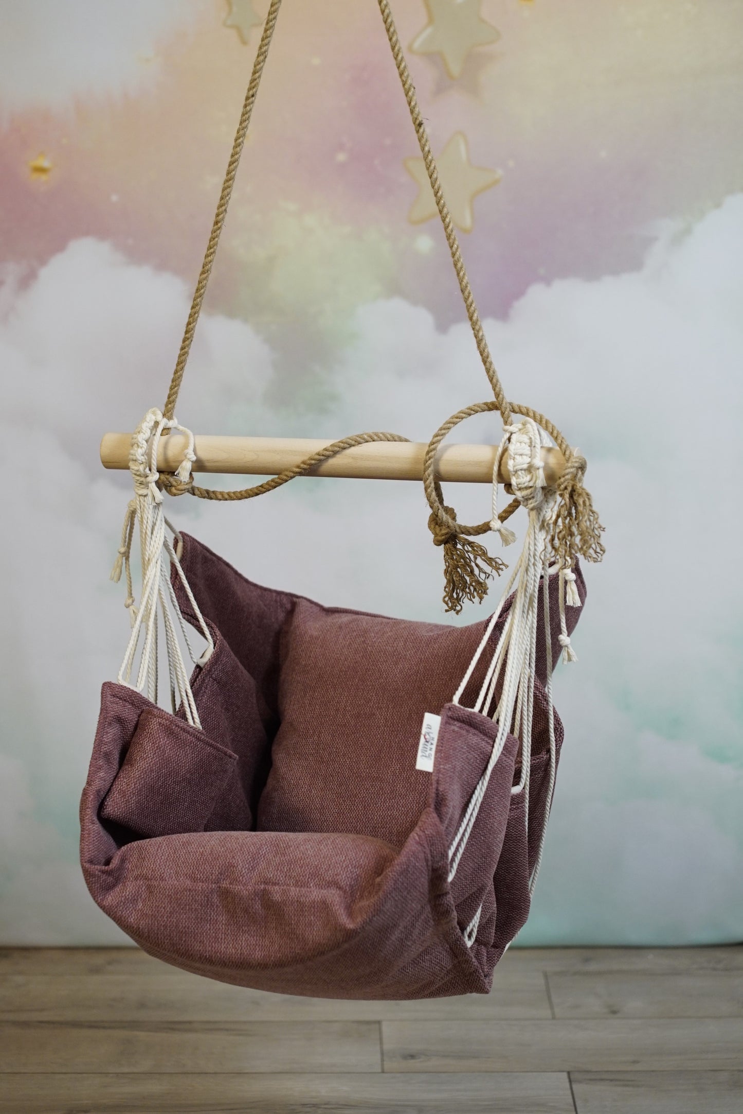 HANGarOund Mini