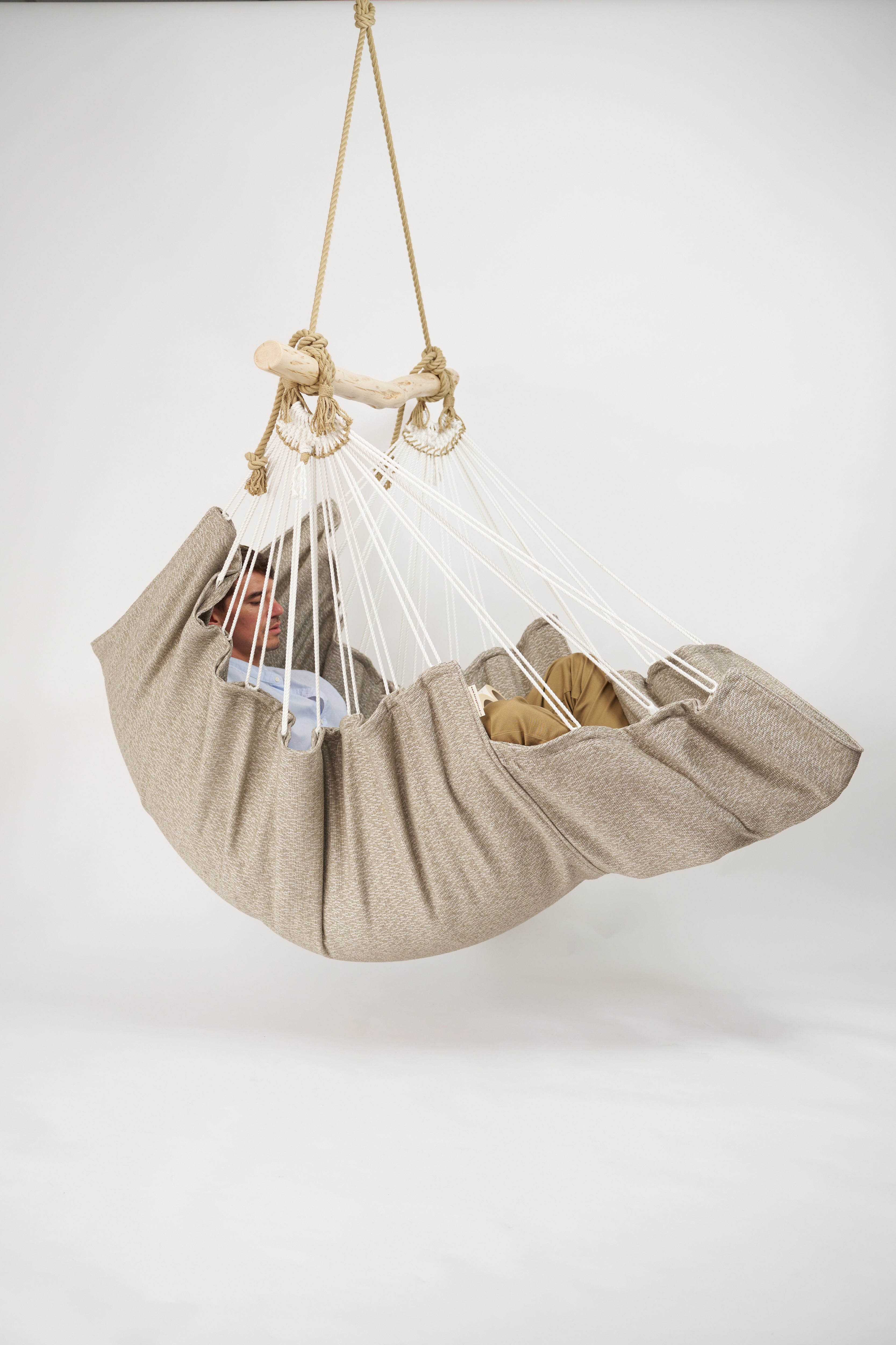 Fotoliu suspendat HANGarOund – Beige