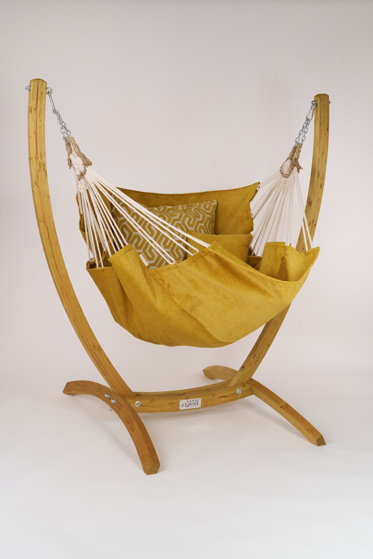 Fotoliu HANGarOund – Gold (Set Serena)