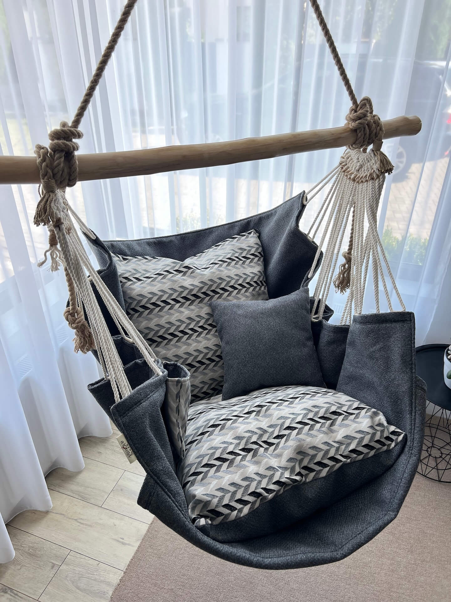 Fotoliu suspendat HANGarOund – Steel