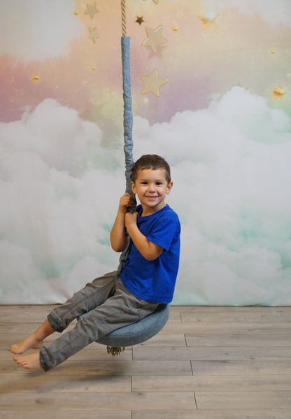 Ancora copilăriei - HANGAROUND