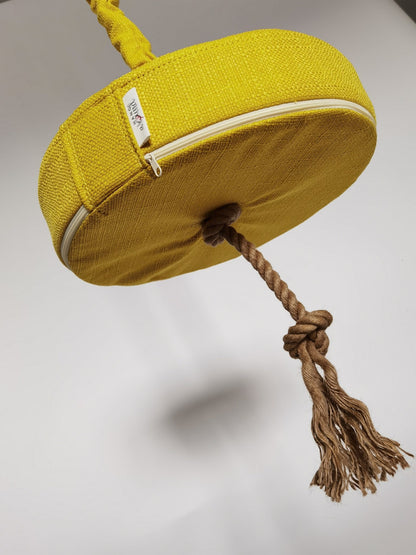 Ancora copilăriei - HANGAROUND