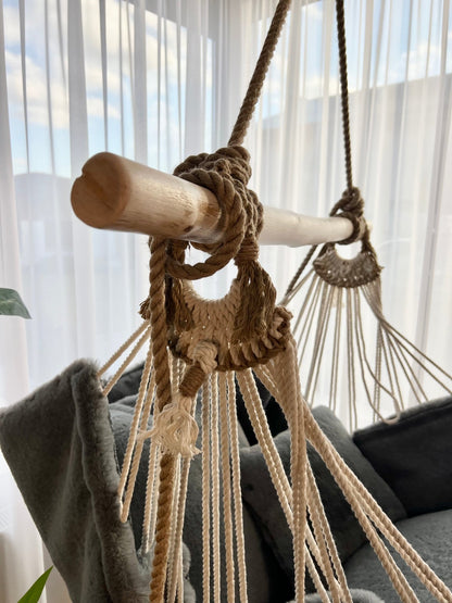 Cozy Supreme - HANGAROUND