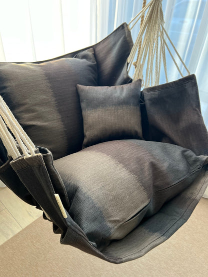 Elegant - HANGAROUND