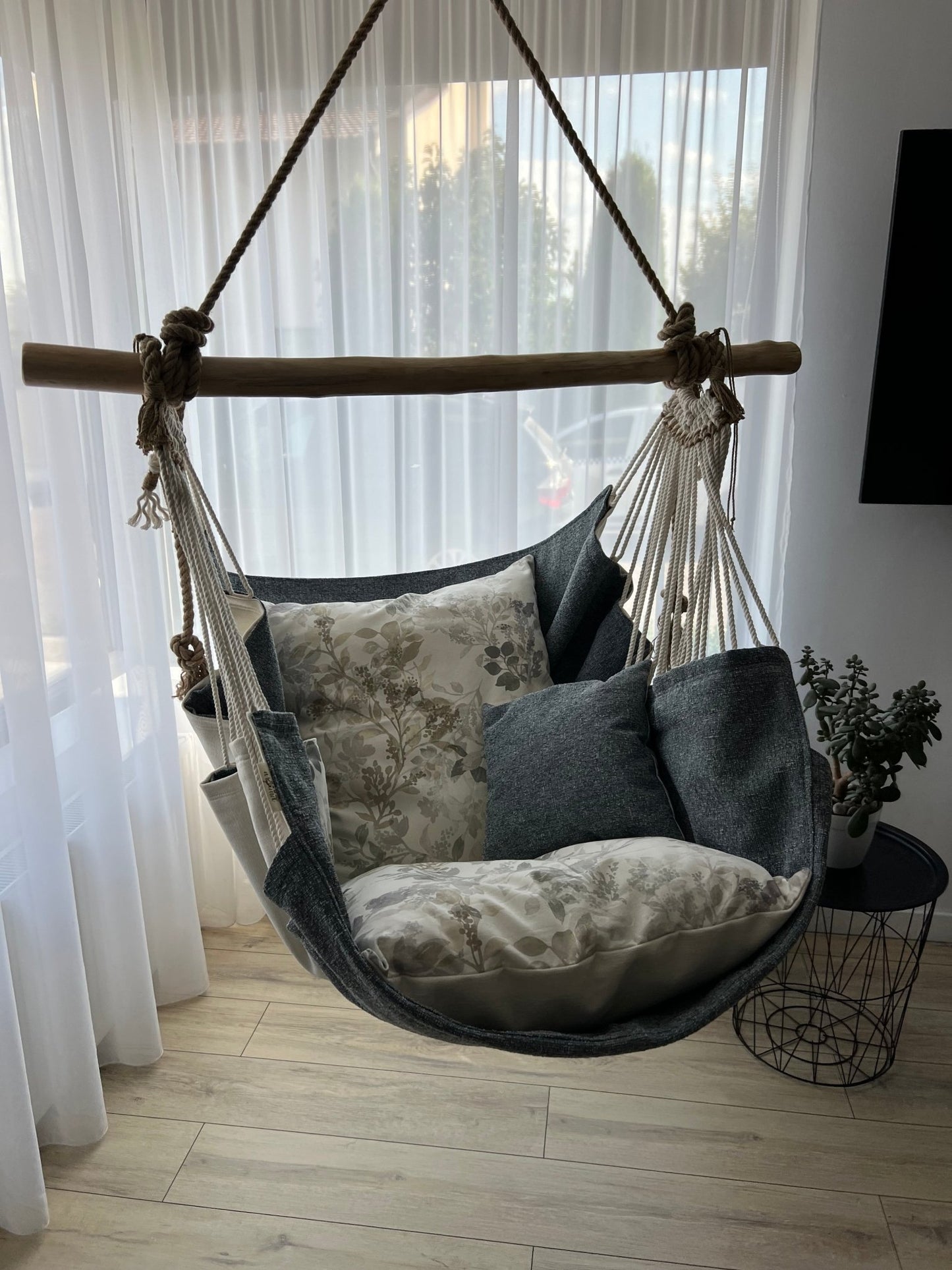 Floral blue - HANGAROUND