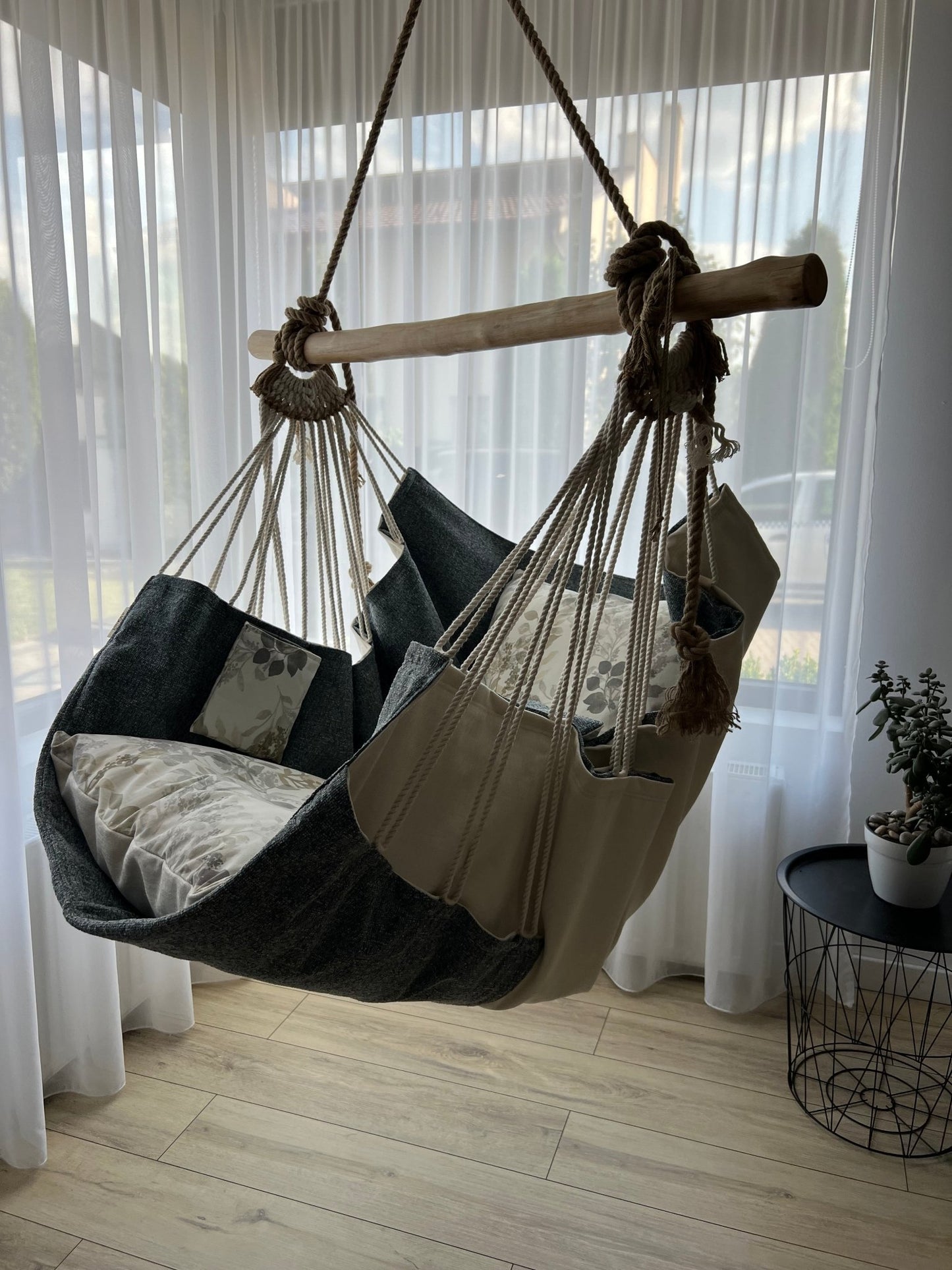 Floral blue - HANGAROUND