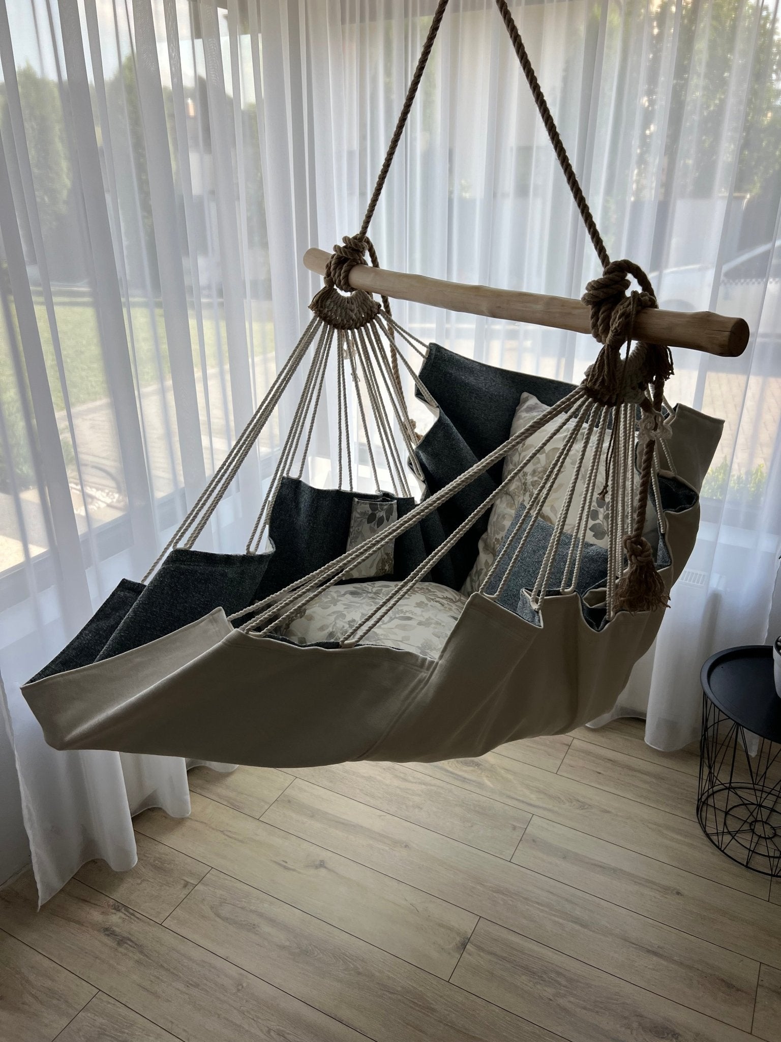 Floral blue - HANGAROUND