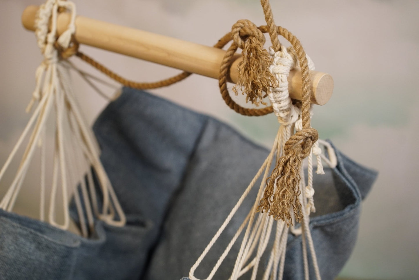 HANGarOund Mini - HANGAROUND