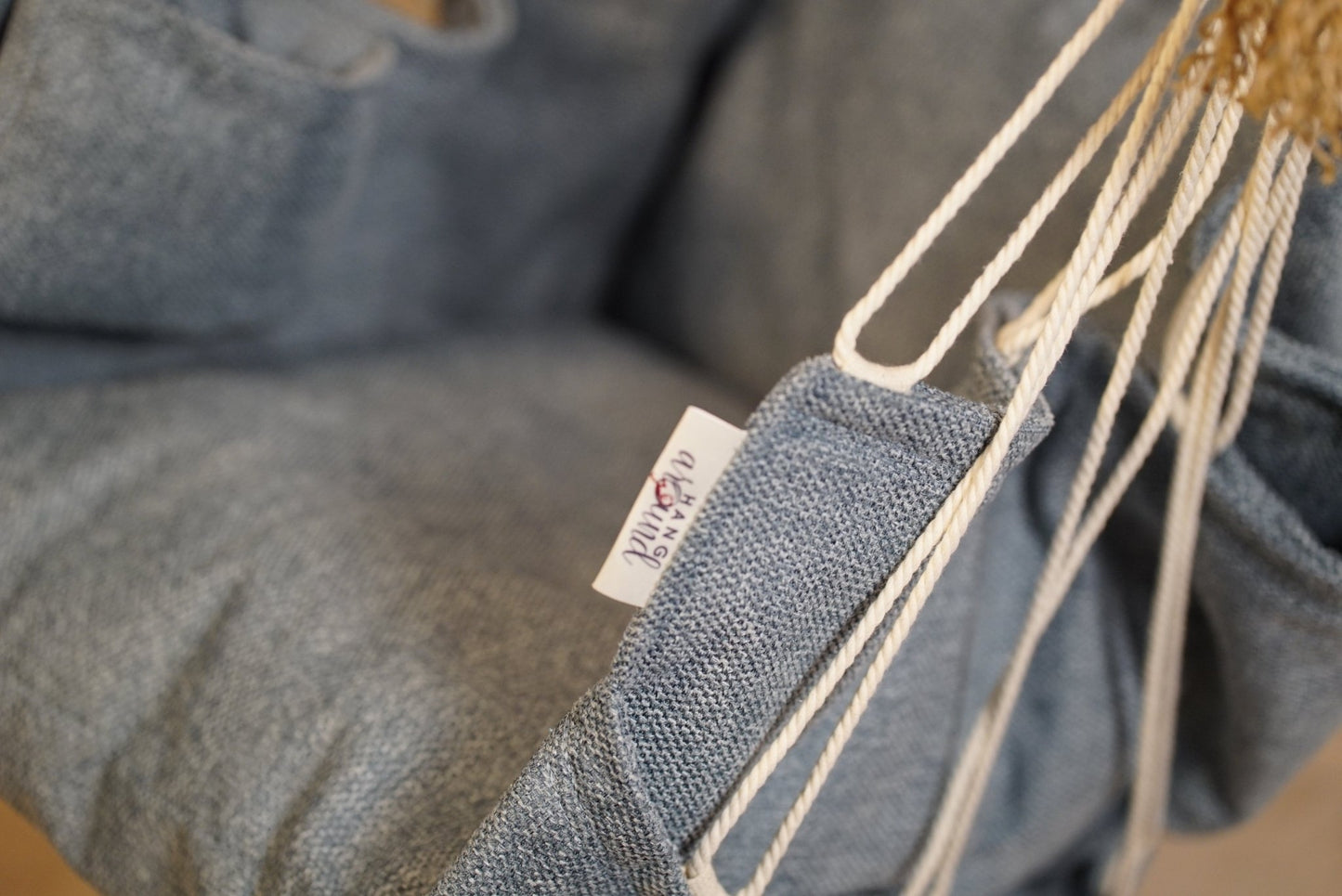 HANGarOund Mini - HANGAROUND