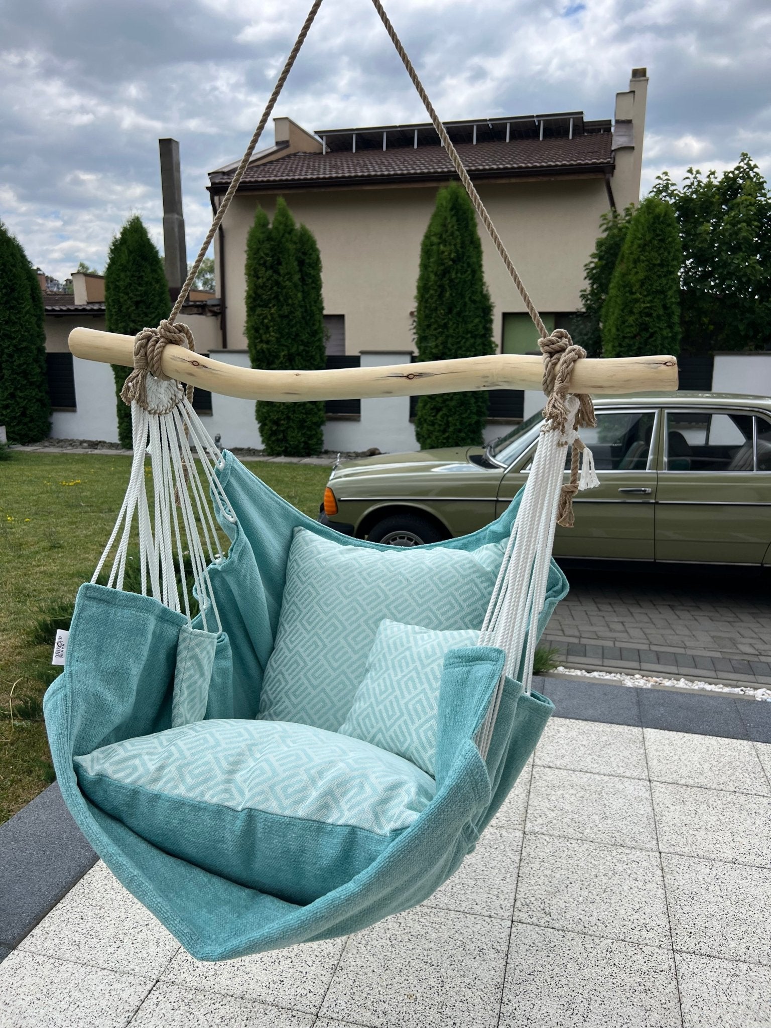 OUTDOOR Pool - HANGAROUND