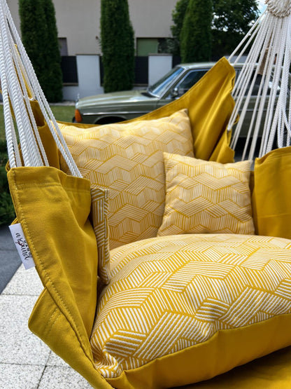 OUTDOOR Sun - HANGAROUND