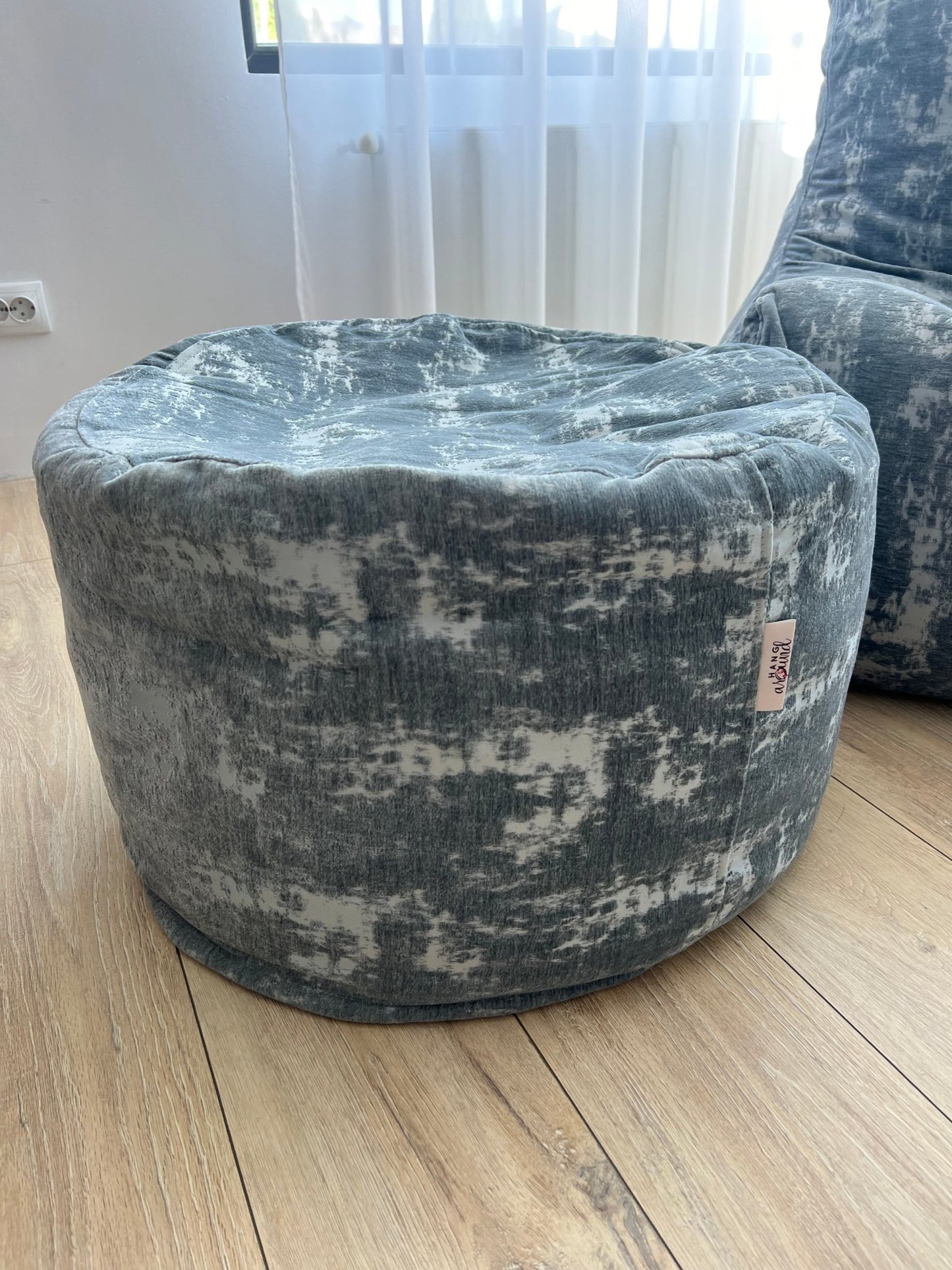 Taburet lounge - HANGAROUND