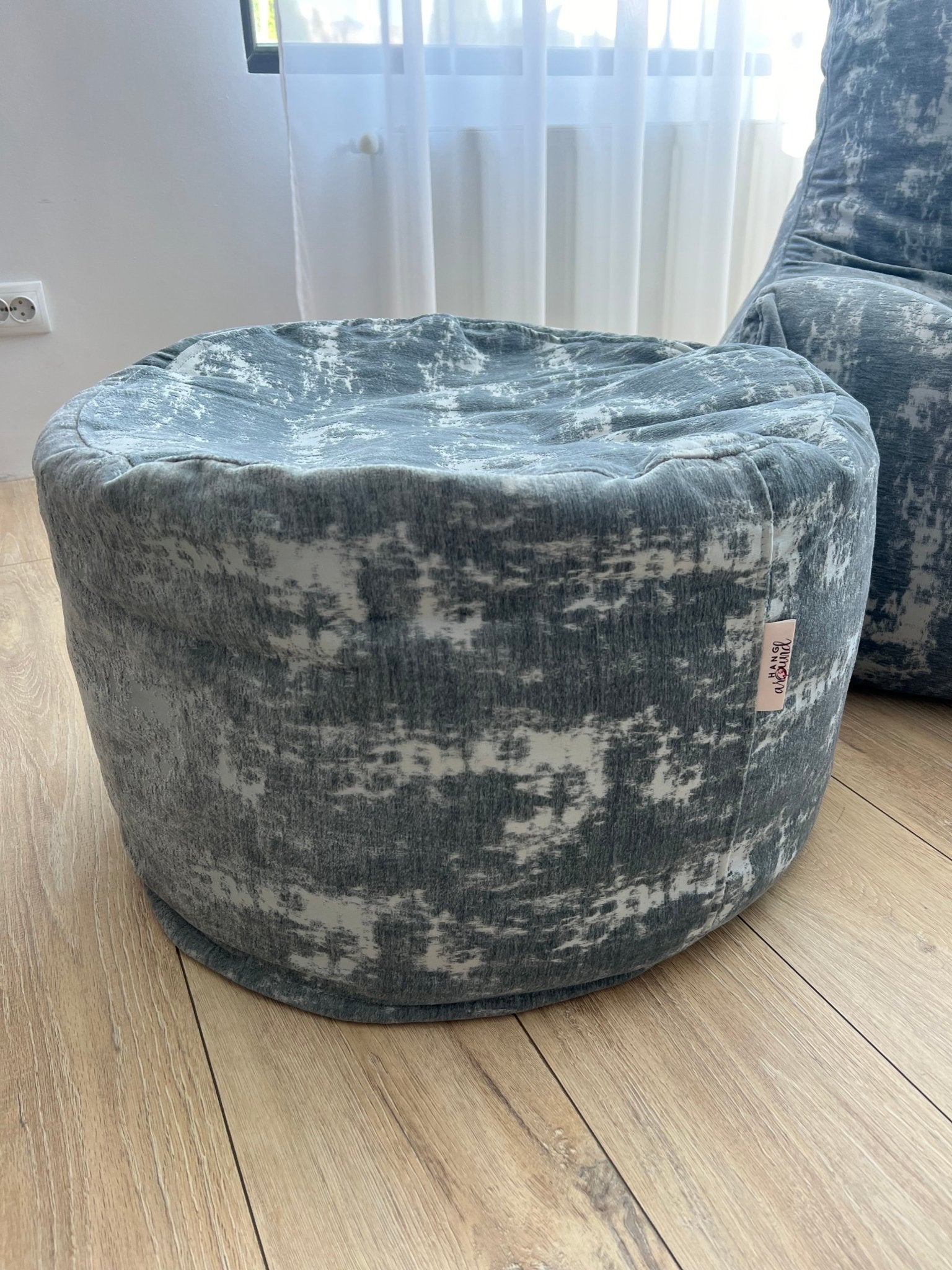 Taburet lounge - HANGAROUND