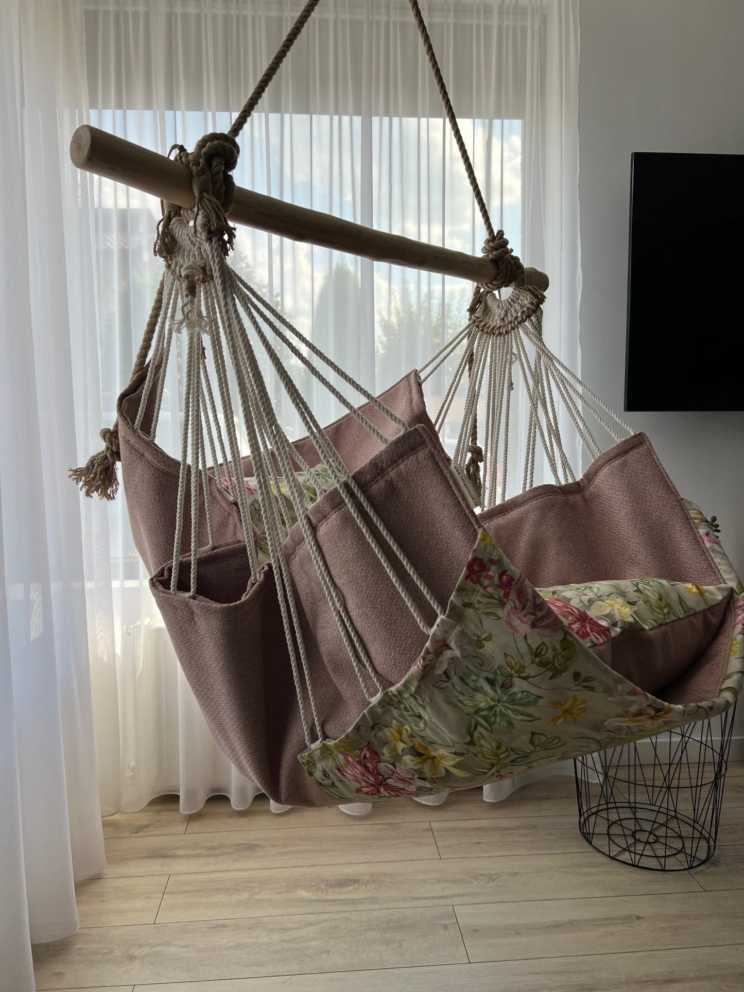 Therapy - HANGAROUND