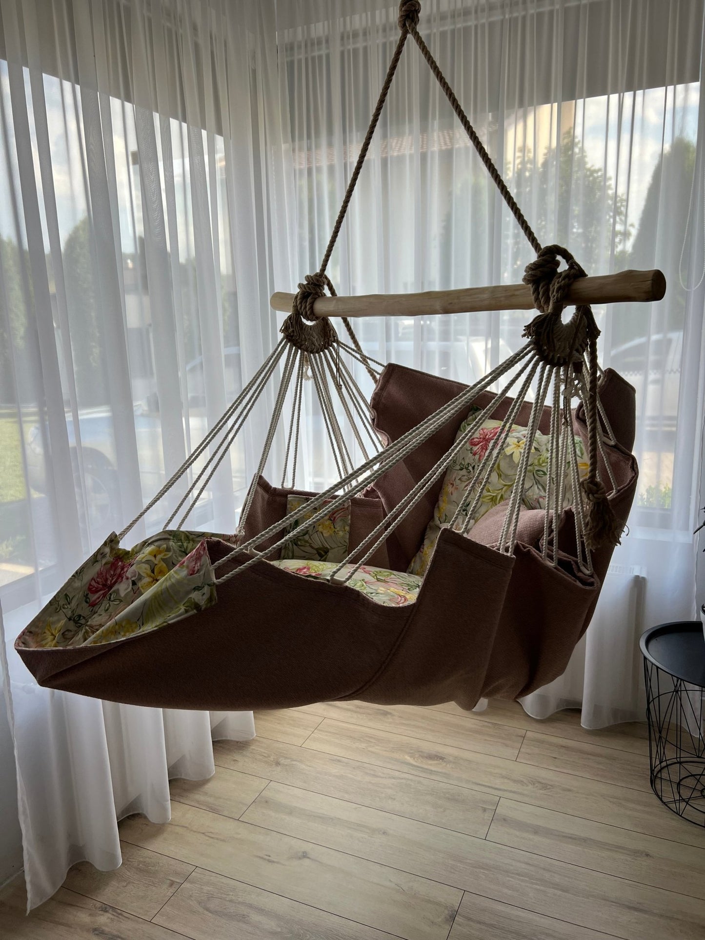 Therapy - HANGAROUND